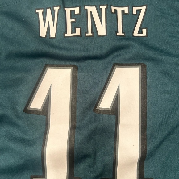 NIKE EAGLES boys 5/6 “11 Wentz” NFL licensed on field jersey - Picture 7 of 10